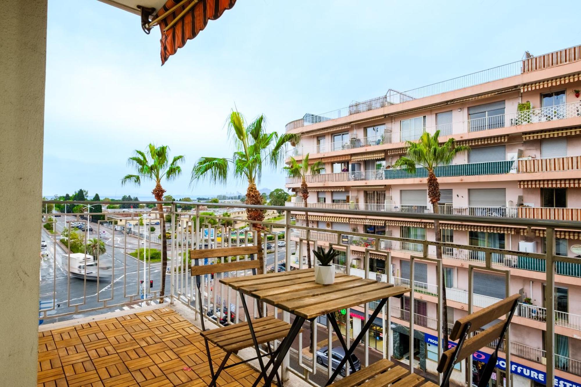Апартаменты Le Millesime ~ Vue ~ Balcon ~ Parking Кань-сюр-Мер Экстерьер фото
