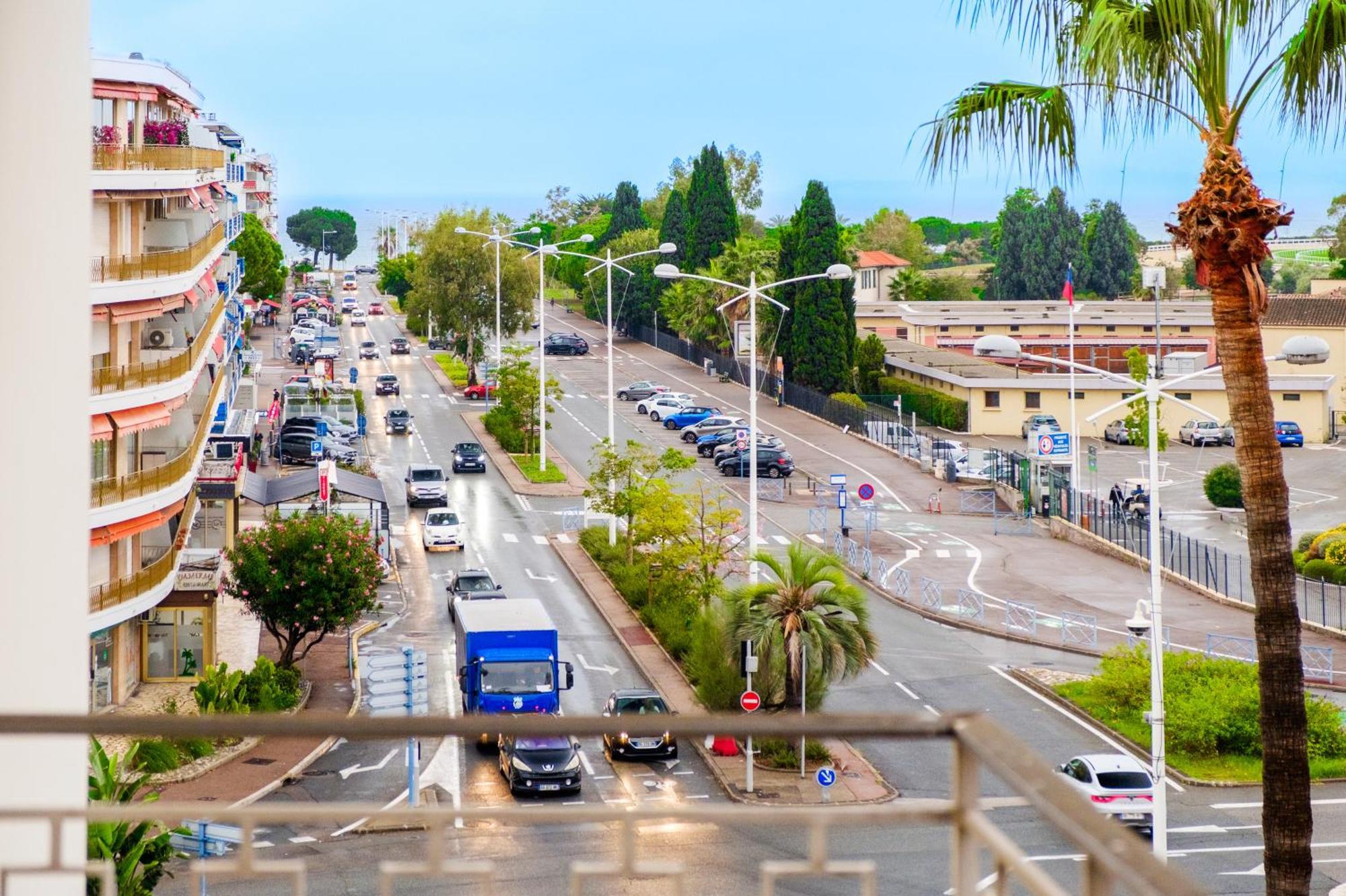 Апартаменты Le Millesime ~ Vue ~ Balcon ~ Parking Кань-сюр-Мер Экстерьер фото